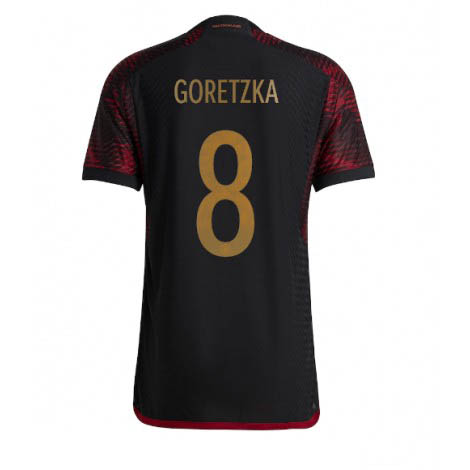 Duitsland Leon Goretzka #8 Uit tenue Mensen WK 2022 Korte Mouw