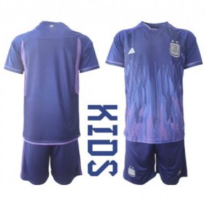 Kids Argentinië Uit tenue WK 2022 Korte Mouw (+ Korte broeken)