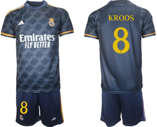 Real Madrid Toni Kroos #8 Uit tenue Voetbalshirts 2023-24 Korte Mouw (+ Korte broeken)